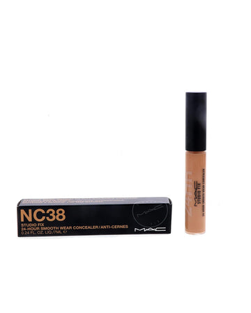 MAC STUDIO FIX 24-HR SMOOTH CONCEALER (NC38)