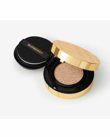 BURBERRY Ultimate Glow Cushion Foundation - 30 LGTNTRL 14G